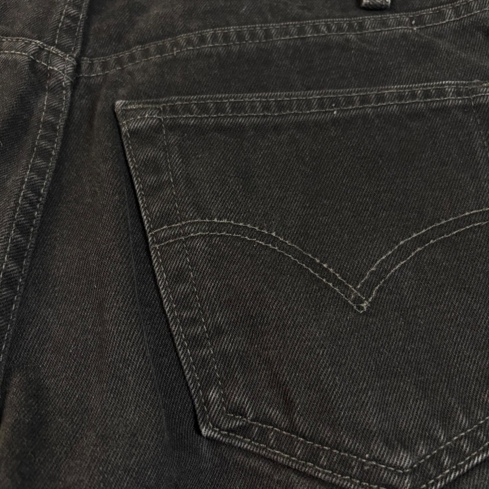 Vintage 1999 Levis 505 Solid Black Jeans No Labels Rare Button 217 Canada 32x32 - Picture 16 of 16